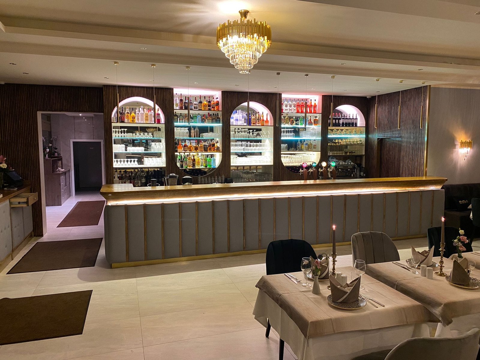 Byblos-Restaurant – Beispiel